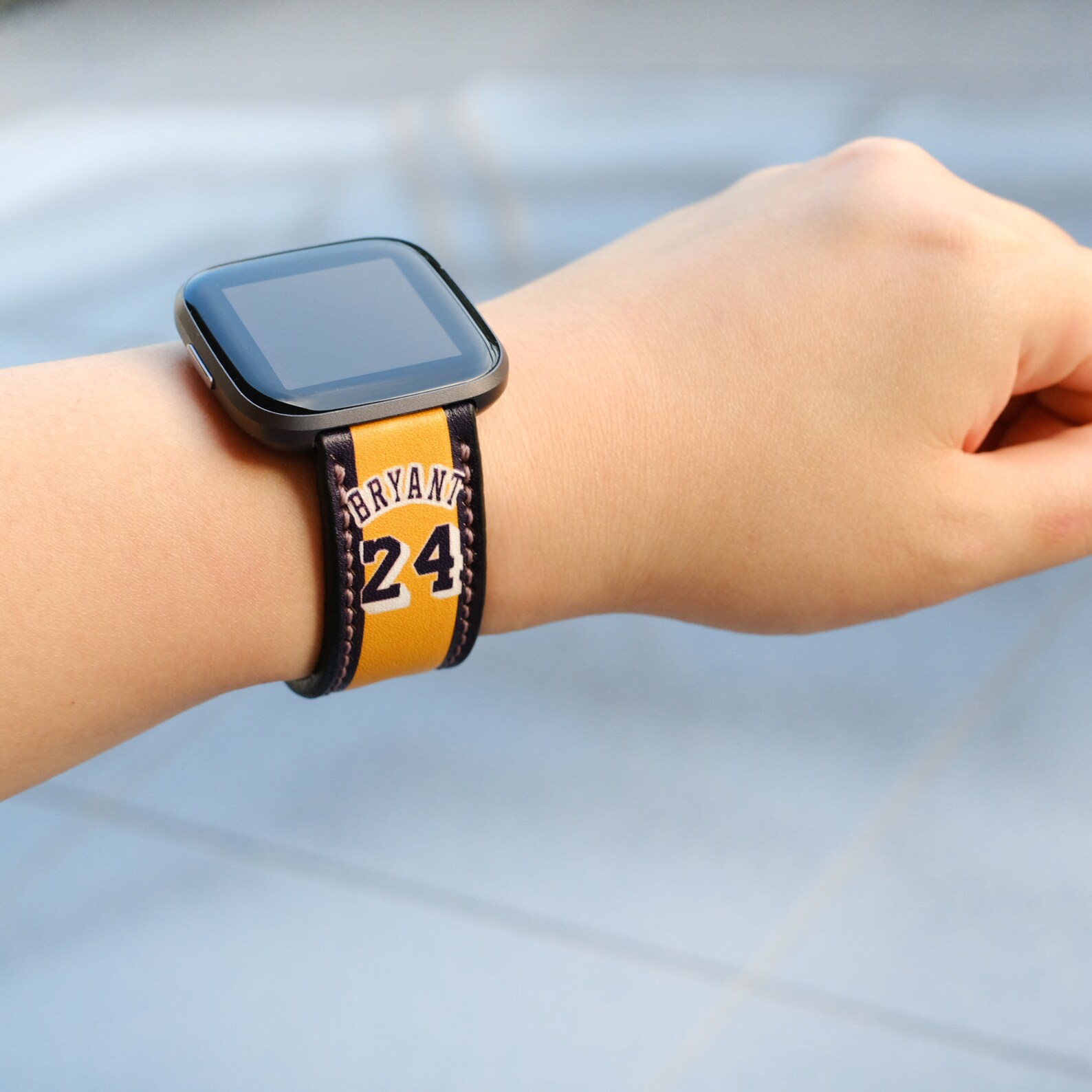 fitbit versa charge 2