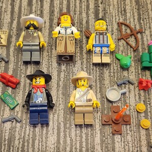 Cowboy Western theme minifigure pack