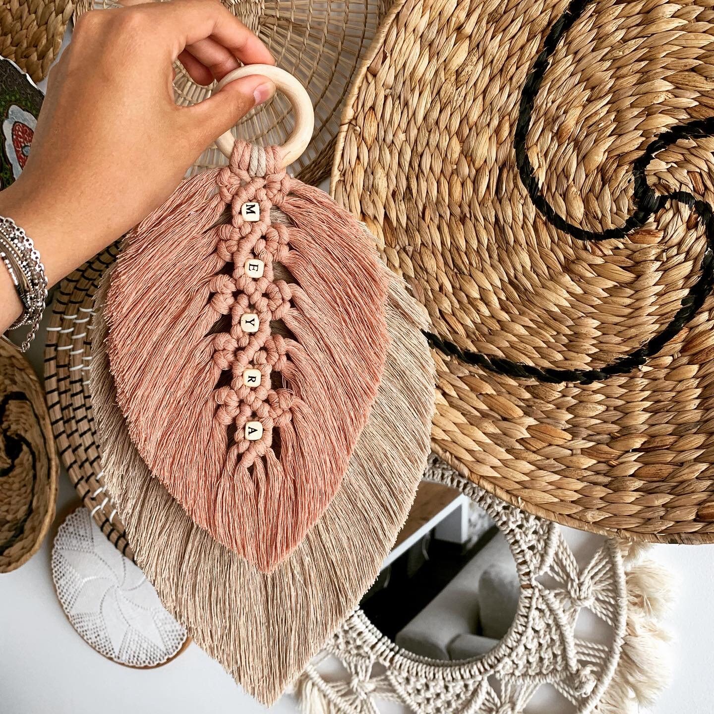 Double Plume Macramé