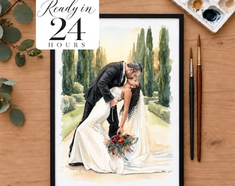 Può includere: Un dipinto ad acquerello incorniciato raffigura una coppia in abiti nuziali che si bacia in un giardino con cipressi. La persona in abito inclina la persona in abito bianco, che tiene un bouquet colorato. Il testo recita Ready in 24 HOURS.