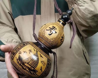 彫刻されたひょうたん型の水筒：中国の工芸品、順風満帆のデザイン
