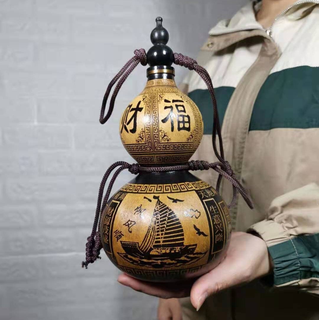ひょうたん 中国伝統の工芸品 彫刻されたひょうたん型の水筒：中国の工芸品、順風満帆のデザイン