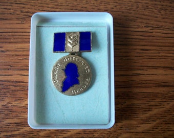 Medal, badge "Johann Gottfried Herder", GDR