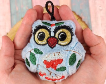 ITH Winter Owl STUFFIE ith owl key fob 4x4" embroidery design