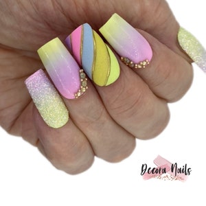 Handmade Press Ons Gel Nails Ombre Nails Pastel Nails Rainbow Nails Glitter Nails Y2K Nails Spring Nails False Nails