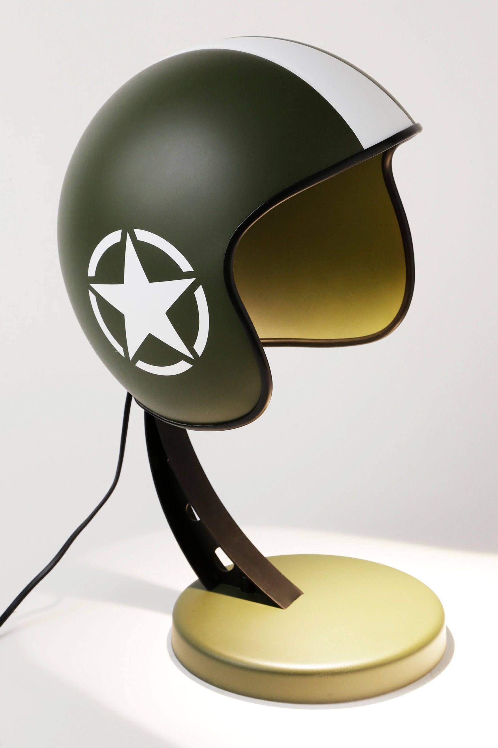 Lampe Design - Casque de Moto Us Army