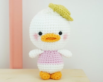 Duckling crochet pattern / Amigurumi pattern