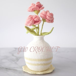 Rose vase crochet pattern/ Amigurumi pattern image 2