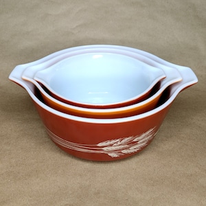 Juego de cacerolas redondas Pyrex de cosecha otoñal vintage, sin tapas, Pyrex de los años 70, tipos 473, 474 y 475