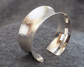 Bangle cuff silver hammered