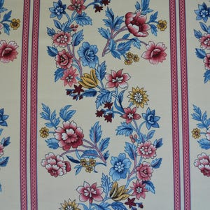 26 yards available / Vintage Indienne Jacobean Style Curtain Fabric /100% Cotton / Shabby Chic Cottage Granny Core Grandmillennial Victorian