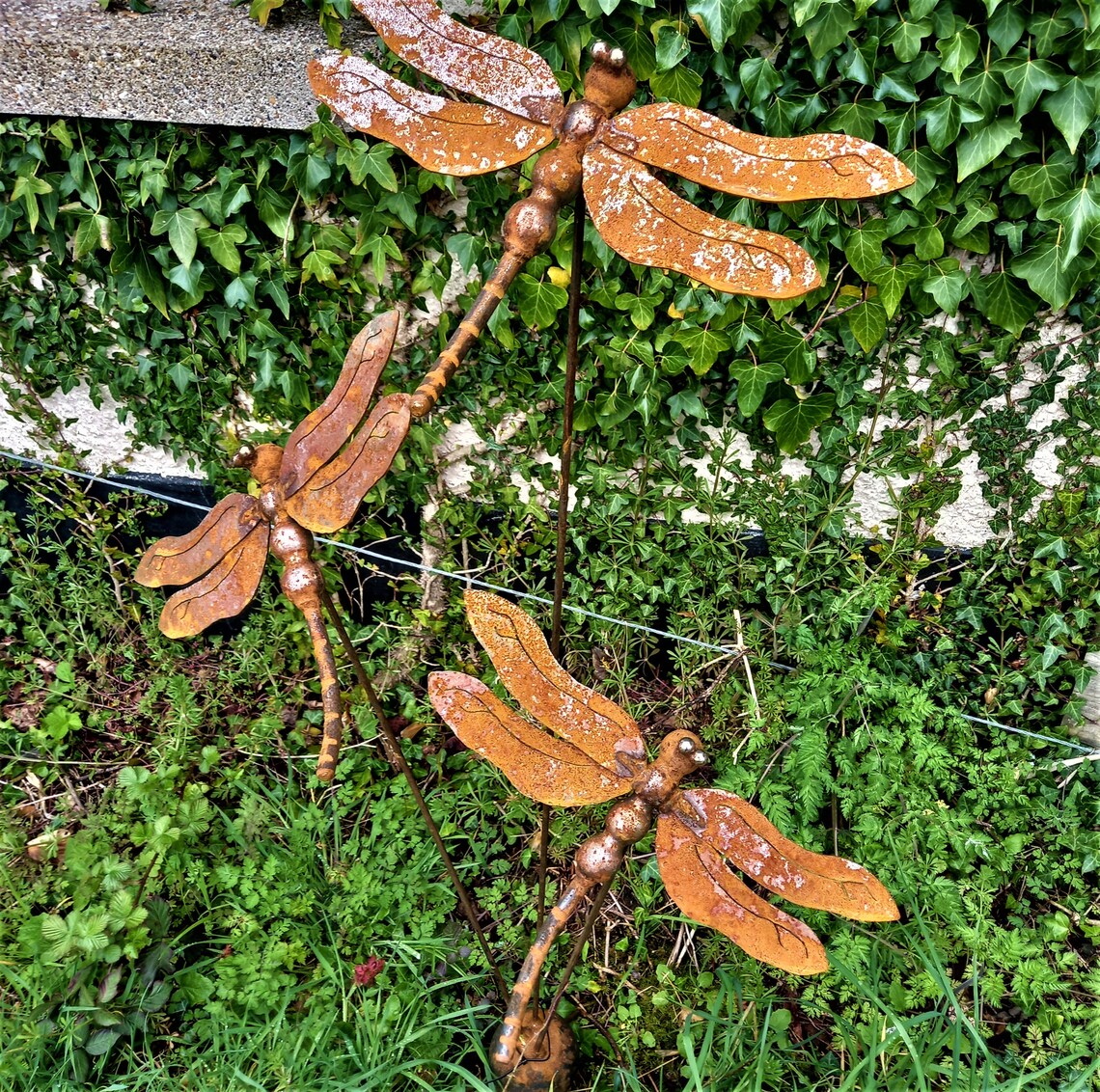 Dragonfly Swaying Sculpture Garden Sculpture Metal Garden Etsy