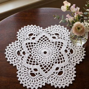 Vintage Crochet Doily Pattern, Starburst Lace Table Mat Tutorial (PDF Download)
