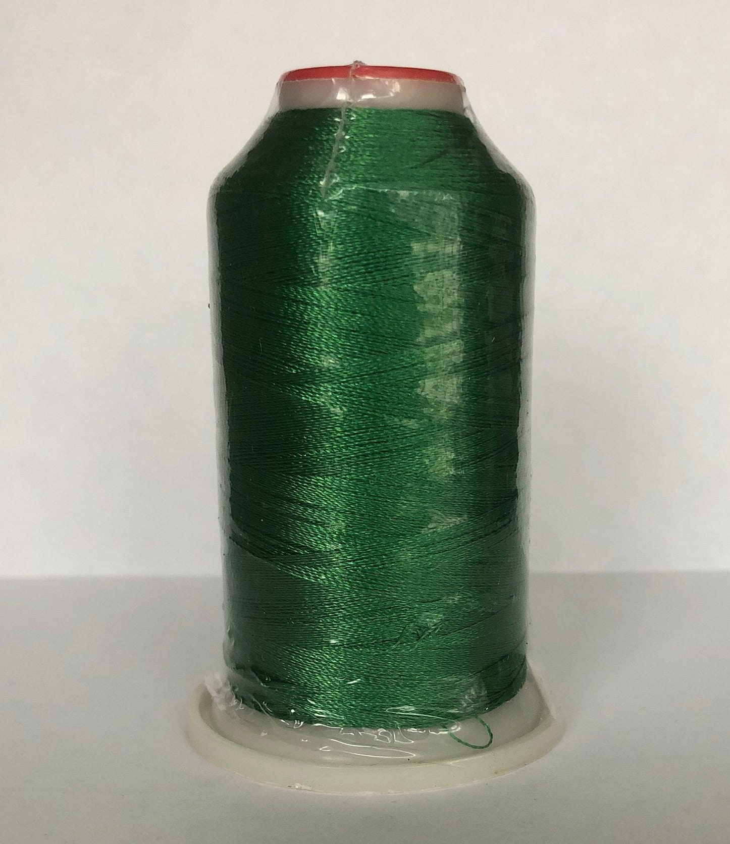 Green Polyester Machine Embroidery Thread, 1100 Yards, 40wt - Etsy