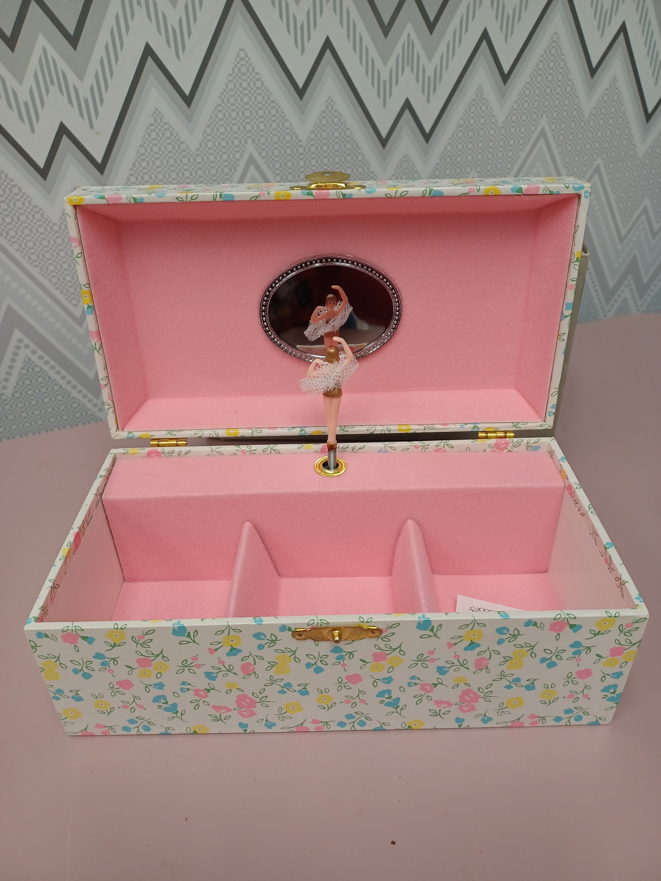 Mele & Co. Girls' Brinley Musical Ballerina Jewelry Box - Each