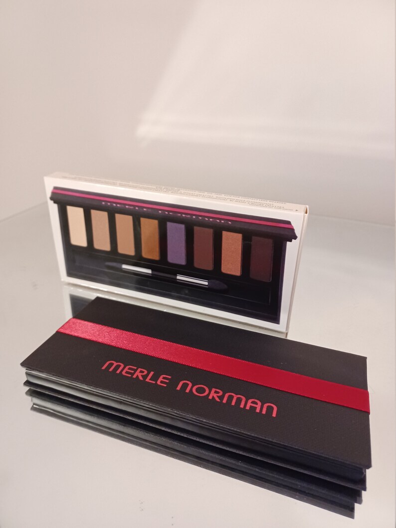 Merle Norman Luxiva 6 Eyeshadow Plus Blush Pearl Compact Retro Pallete