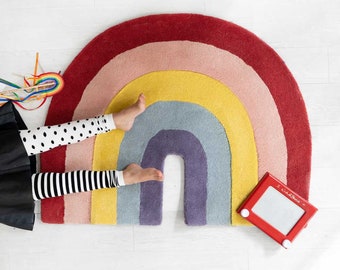 Retro rainbow Kids rug - Crafted from 100% wool - Handmade