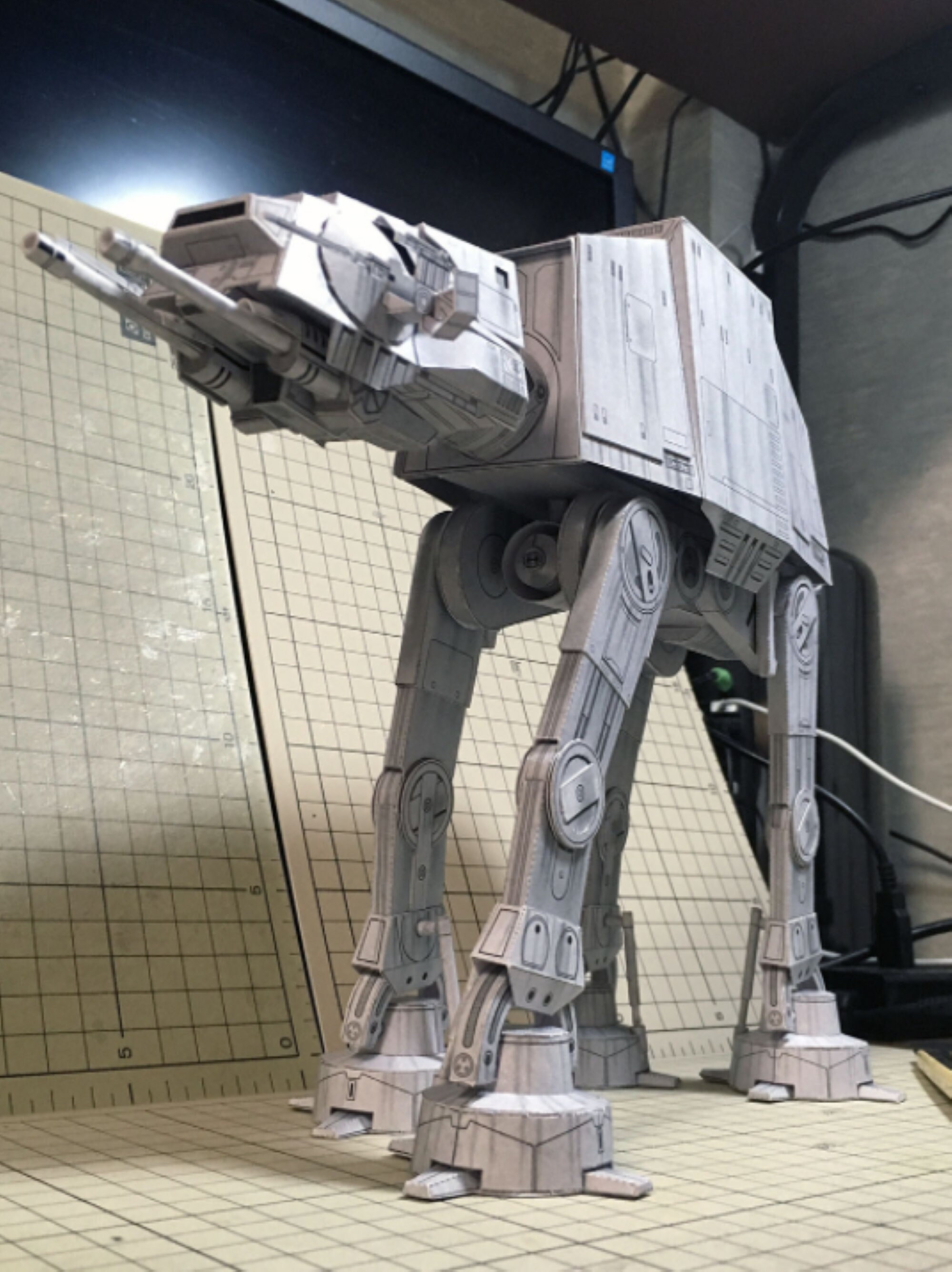 限定!AT-AT スノーウォーカー、スターウォーズ、ダースベイダー 限定!AT-AT スノーウォーカー、スターウォーズ、ダースベイダー