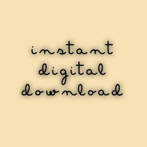 Pode incluir: Gr&aacute;fico digital em um fundo amarelo claro. As palavras "instant digital download" s&atilde;o escritas em preto, em uma fonte manuscrita. O texto est&aacute; centralizado e ligeiramente sombreado.