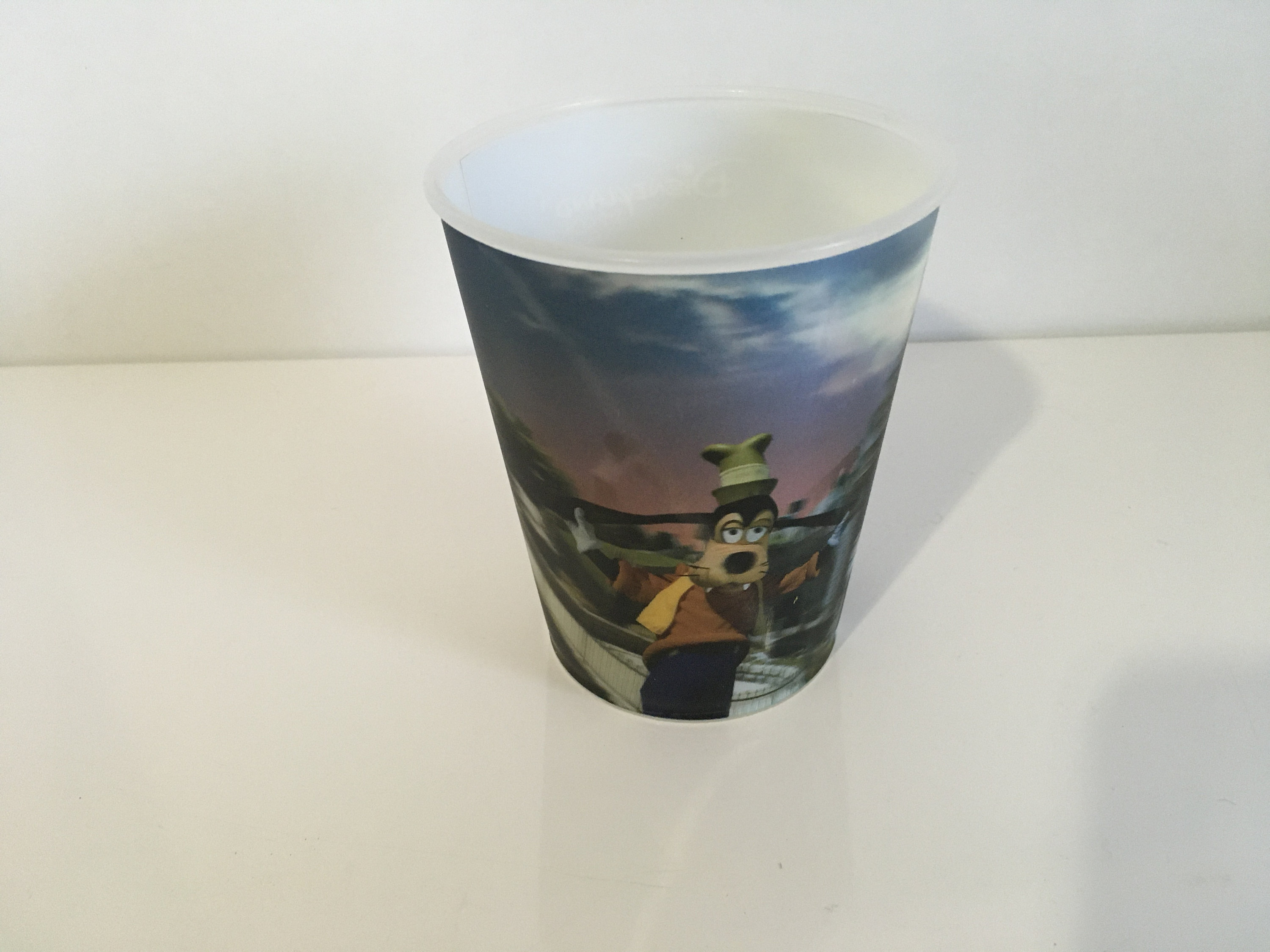 Glass Cup Plastic Disneyland Resort Paris in 3D Animated New 2004 ...