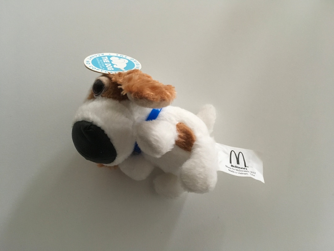 Plush Happy Meal Mac Donald's Artlist the Dog King Charles 2006 8