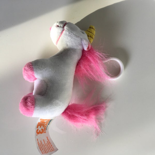 Plush key chain licorne fluffy moi moche et méchant despicable ME3 very good condition