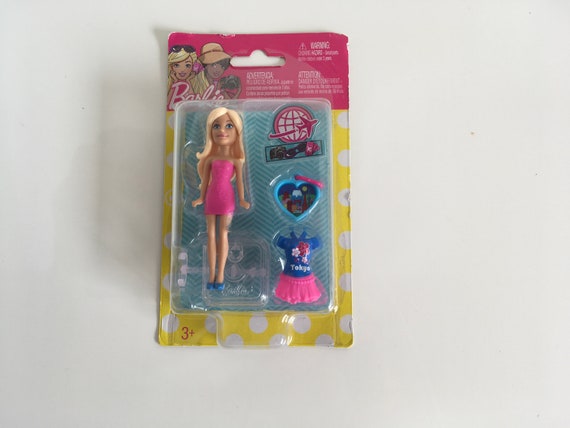 Barbie voyage Tokyo mini poupée neuve dans la boîte, 8,5cm / 3,5