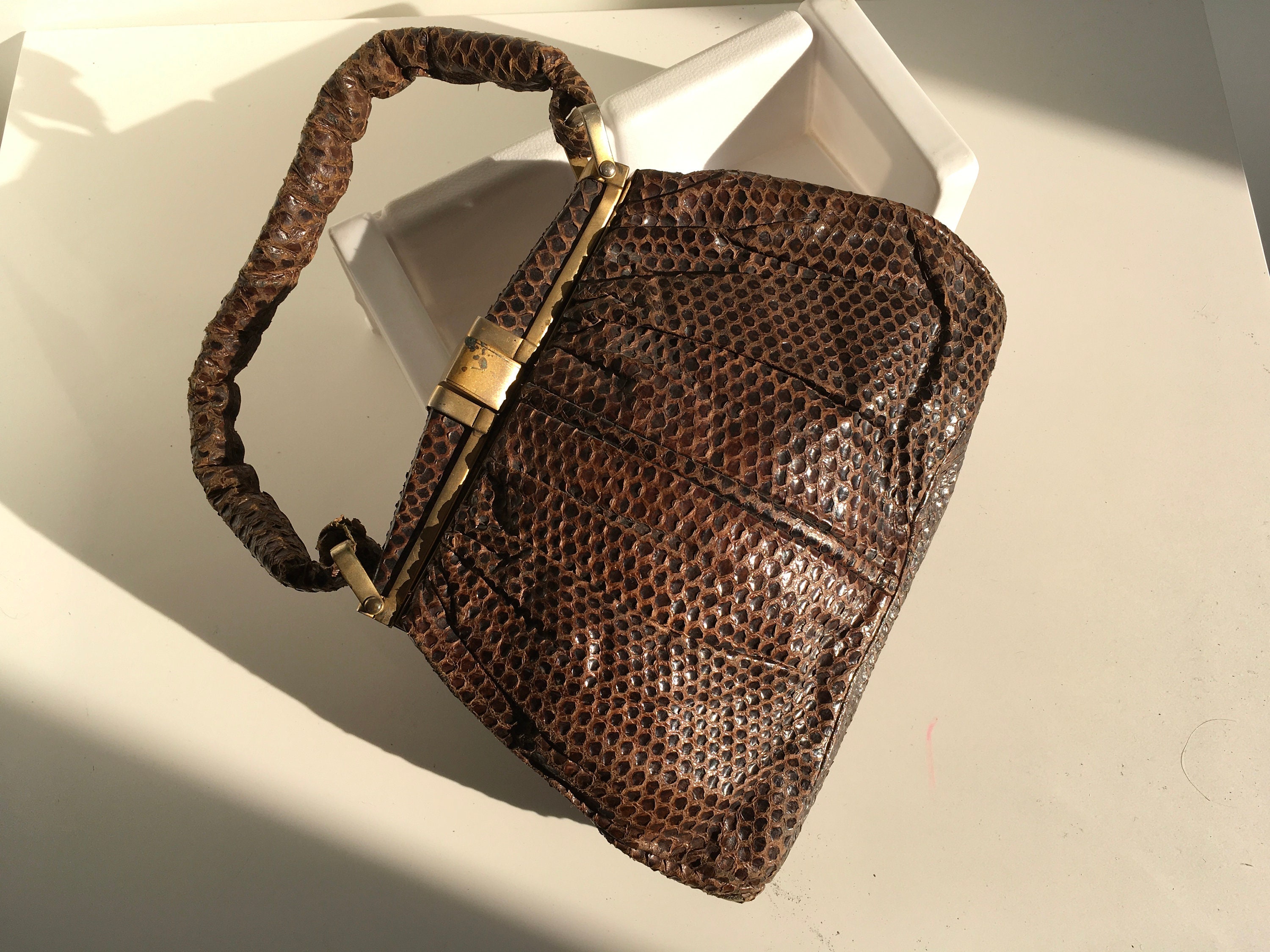 13 € Sac à main Skaï aspect cuir années 50 60 Vintage : Achat occasion | Sacs à main (femme) Vintage Noir État moyen