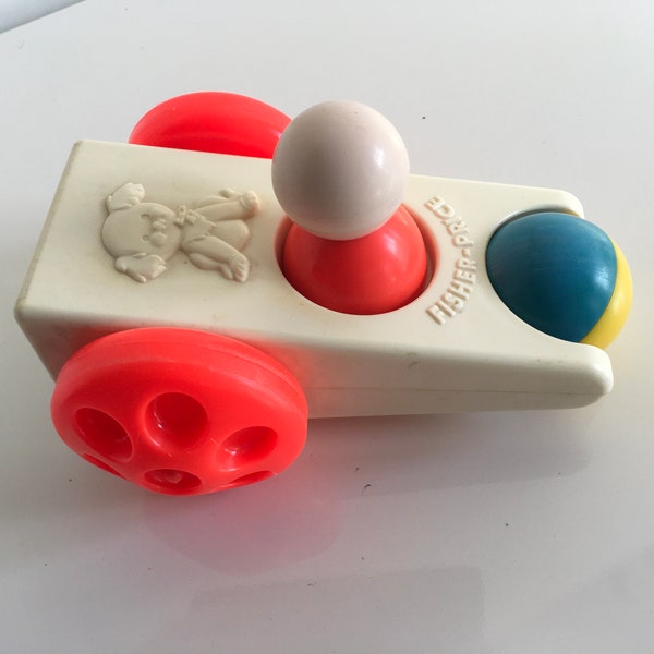 1975 Vintage Fisherprice Click N Krallen Auto klein Menschen gebraucht aber guter Zustand