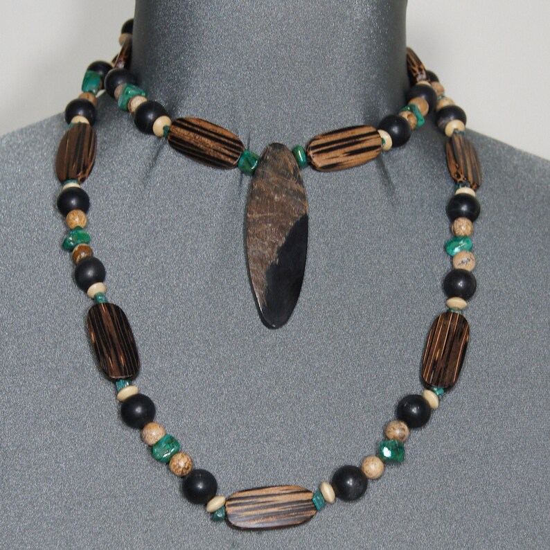 Statement Necklace Festival Necklace Gifts for Her Wood Necklace Festival Jewelry Beaded Jewelry Beaded Necklace Gemstone Necklace