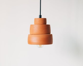 Petite suspension nordique, plafonnier en céramique terracotta, lampe à suspension bohème, lustre moderne, abat-jour minimaliste, lampe géométrique