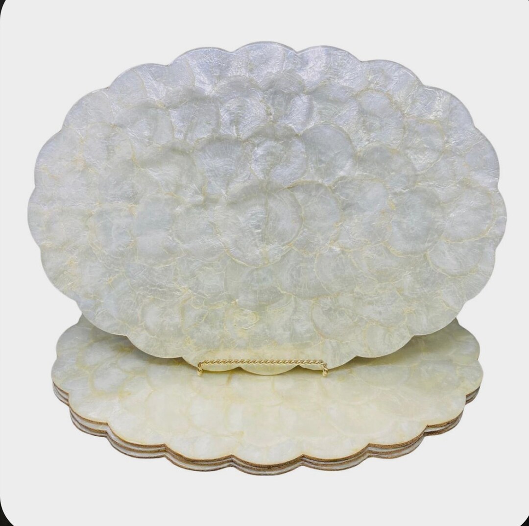 Set of 4 Scalloped Capiz Placemats Etsy