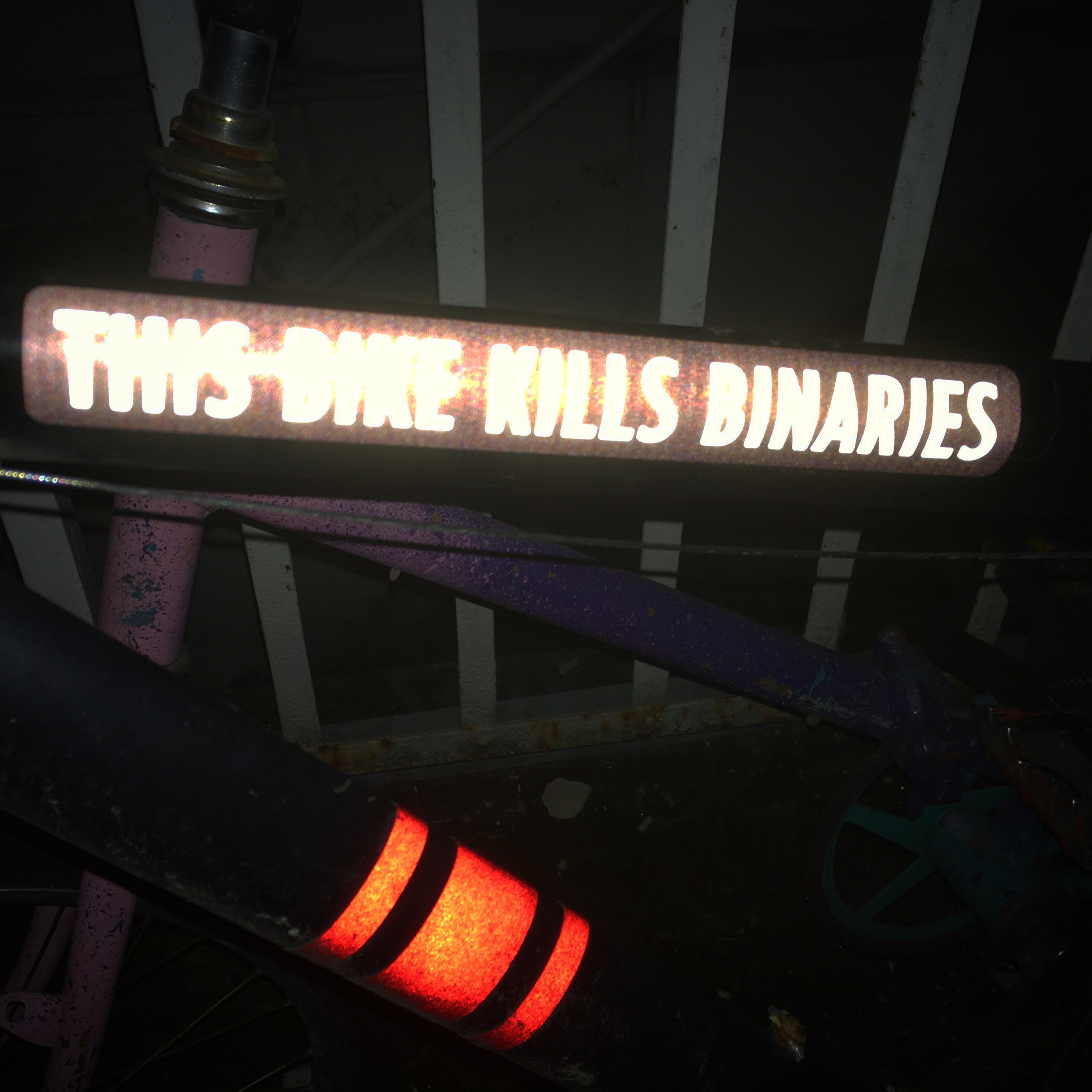 1 b / w ojo de gato / etiqueta de bicicleta reflectante Etsy