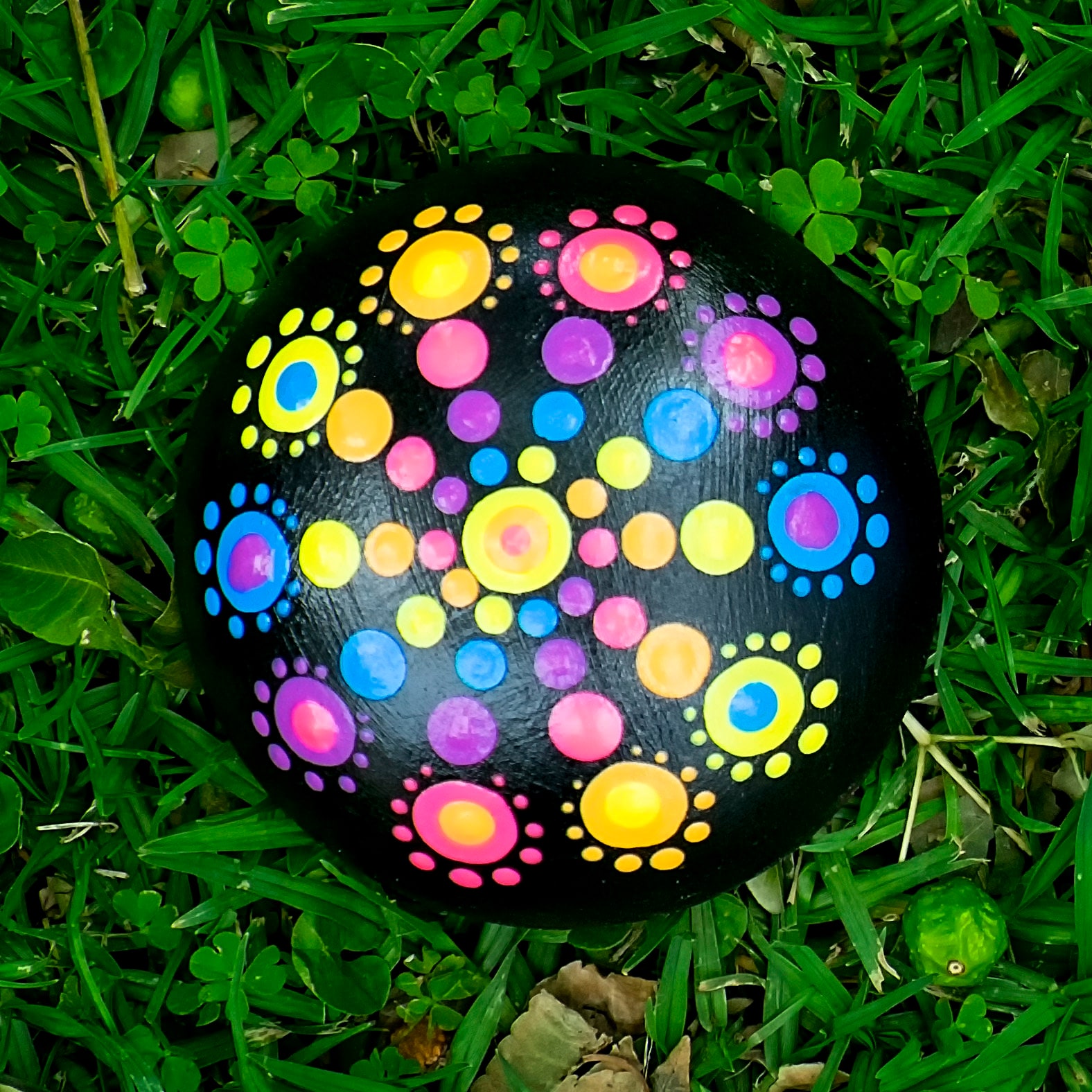 Dot Art Pattern Round Rock 4 Downloadable PDF Mandala Dotting Dotting ...