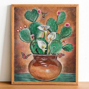 Può includere: Un dipinto di un vaso di terracotta con un cactus verde e calle bianche. Due farfalle e un colibrì volano intorno ai fiori.