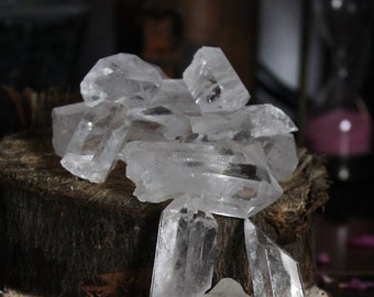 Clear quartz natural points - Ethically sourced from Brazil - Naturally polished stone - Amplifier crystal - Translucent meditation mineral