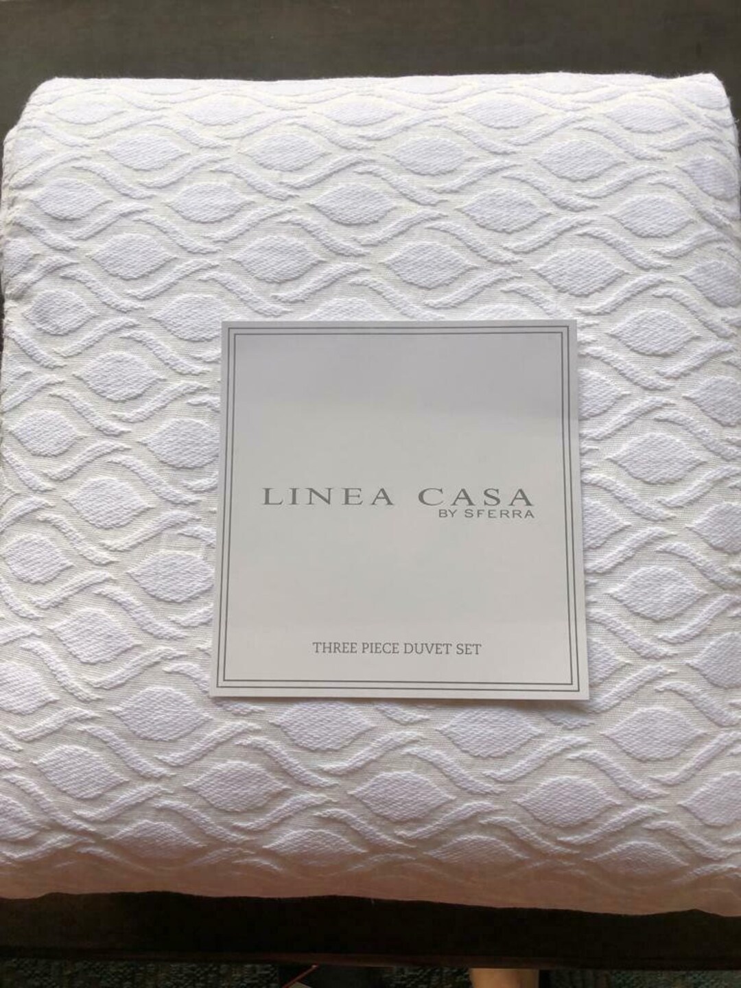 Linea Casa by Sferra Queen 3 Piece 