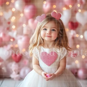 Blurred Valentines Day Digital Backdrop, Valentines Day Heart Backdrop, Gold Bokeh, Valentines Day Backdrop for Photo Compositions