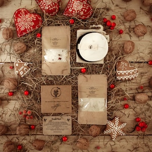 Merry Christmas Letterbox Gift. Xmas Present for Her / Him. Vegan