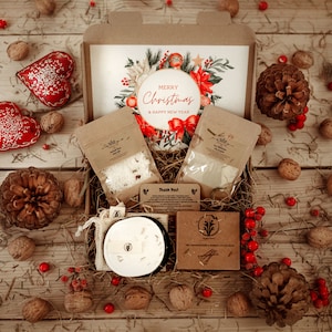 Merry Christmas Letterbox Gift. Xmas present for her / him. Vegan Christmas Gift, Pamper Gift Set, Christmas Pamper Box