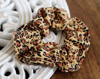 Leopard Scrunchie, Hairband Cheetah, Imprimé léopard, Style de cheveux des années 90, Tie Dye Scrunchie, Hair Bow, Animal Scrunchie, Animal Print, Eco Gift