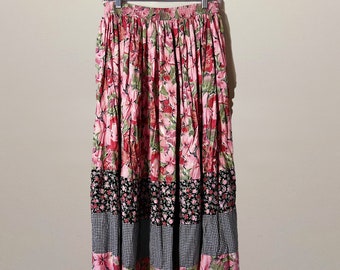 Vintage Y2k 2000s Cottage Core Size 8 Floral Gingham Patchwork Maxi Skirt