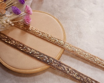 Intricato bordo stretto ricamato Zari marrone / oro, nastro decorativo di alta qualità, pizzo bordo sari indiano, lavorazione fai da te cucito largo 2 cm