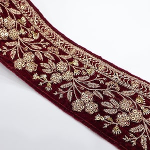 Maroon Velvet With Golden Zari Embroidered Border- ( 9mtr, Design_1 ) main image 1