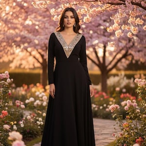 Parche con escote en V de espejo y cuentas: Adorno indio hecho a mano