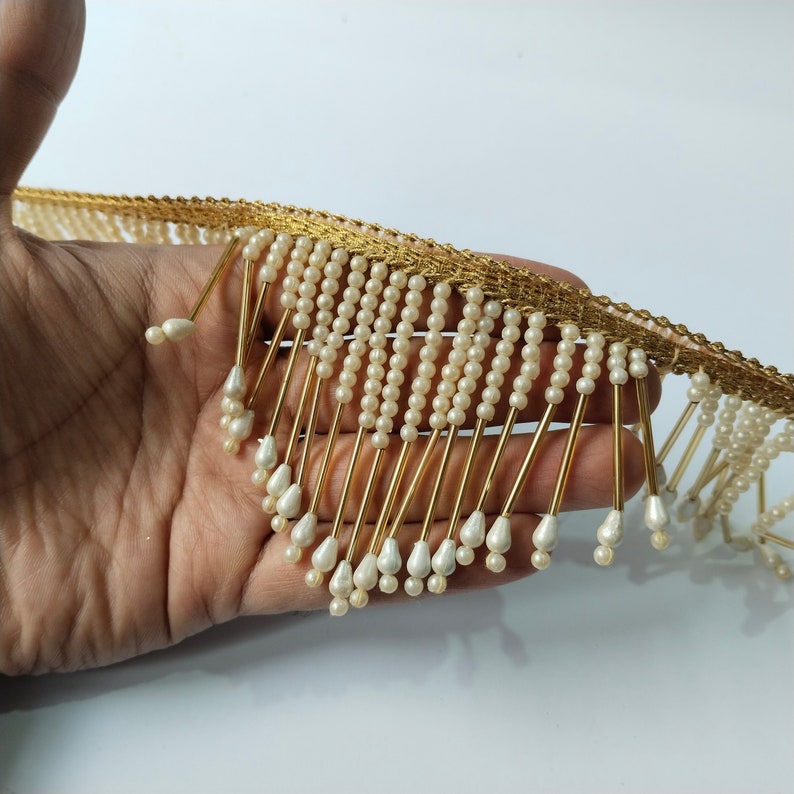 Impresionante perla sintética y cuentas de vidrio, gota de lluvia de oro antiguo, ribete con cuentas de vieira suspendida, encaje de borla Lehenga Dupatta con cuentas indias imagen 3