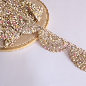 Golden Zircon Embroidered Lace: Scalloped Zari Trim (4.5 cm, 9 Yards)