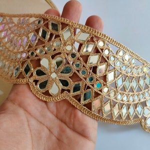 Adorno de espejo de diseñador festoneado de oro rosa de 1 yarda, borde de sari glamoroso, encaje de Bollywood indio, borde de costura de bricolaje cortado a un tamaño de 8 cm de ancho imagen 2