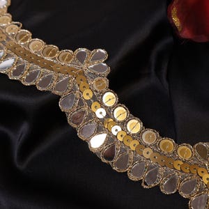 Antique Gold Mirrorwork Trim: Scalloped Sequin Lace, 3.5cm Wide