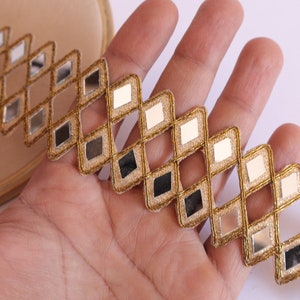 Bellissimo tralcio di vite con specchio in oro scuro, rifiniture glamour per sari, pizzo indiano Dupatta, bordo decorativo per cucito fai da te tagliato su misura